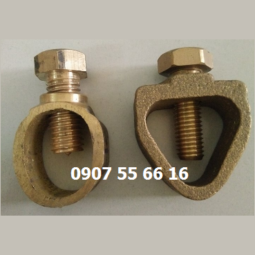 Kẹp tiếp địa giữa băng đồng và cọc